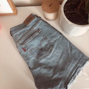 Levi shorts